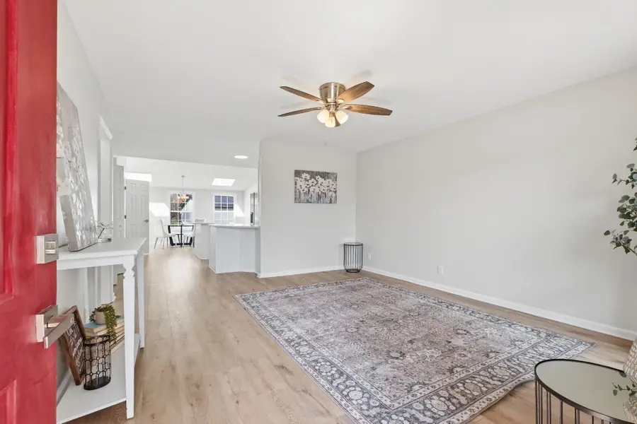 3005 West Dr, Greenbrier, TN 37073 - #3