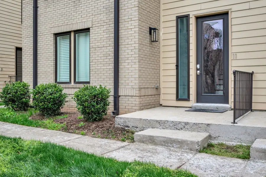 719 Douglas Ave #11, Nashville, TN 37207 - #3