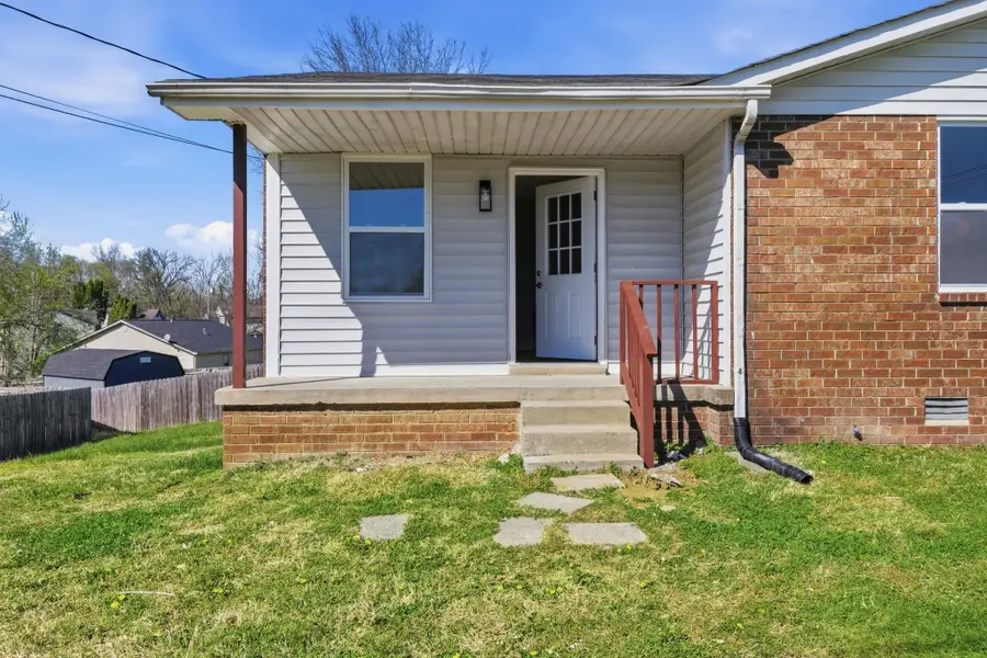 1302 Bellshire Terrace Dr, Nashville, TN 37207 - #2