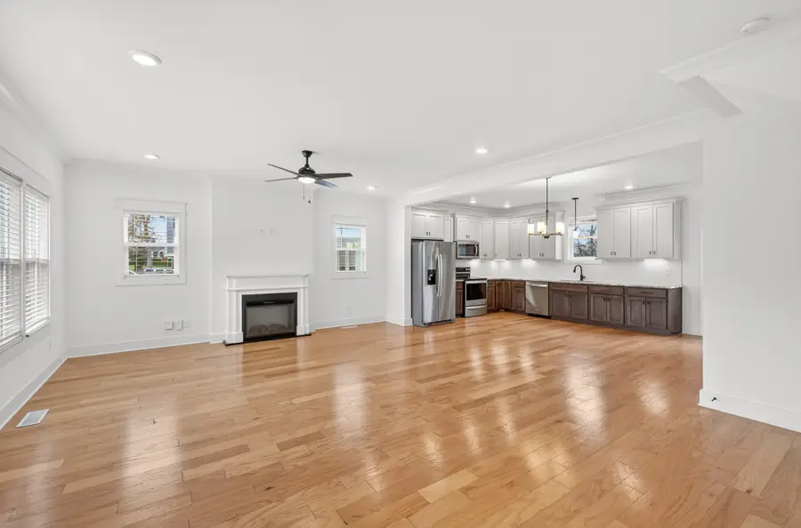 2404A Middle St, Nashville, TN 37208 - #3