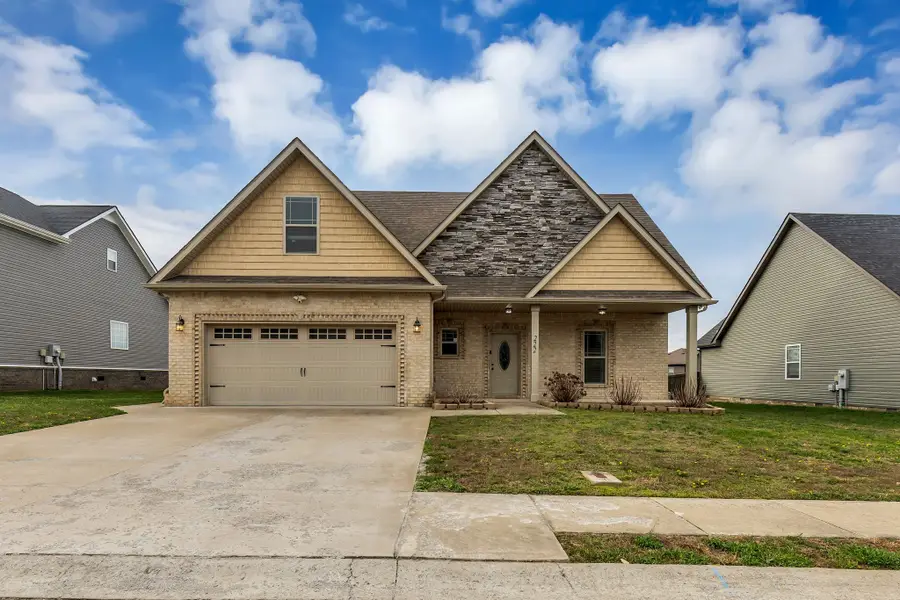 222 Ledina Ct, Clarksville, TN 37043 - #2