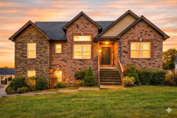 410 River Heights Dr, Clarksville, TN 37040