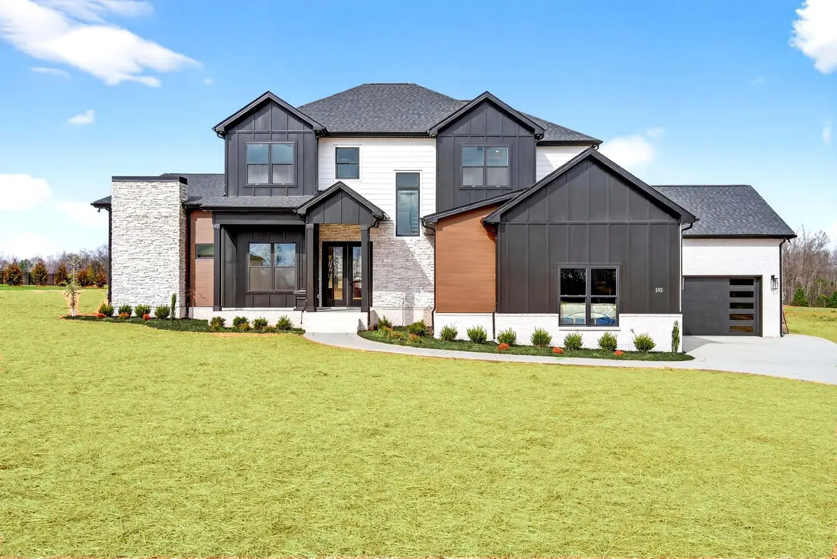 4 Pace Rd, Clarksville, TN 37043 - #1