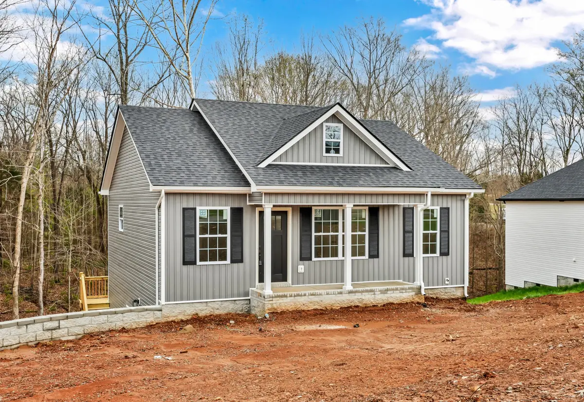 664 Chesterfield Cir, Clarksville, TN 37043 - #1