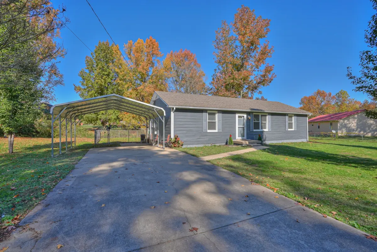 603 Spruce Dr, Clarksville, TN 37042 - #1