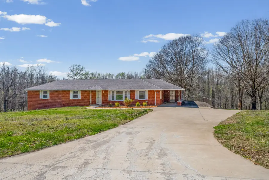 1718 Seven Mile Ferry Rd, Clarksville, TN 37040 - #2