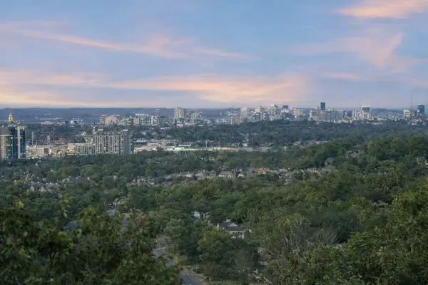 5887 Fredricksburg Dr, Nashville, TN 37215