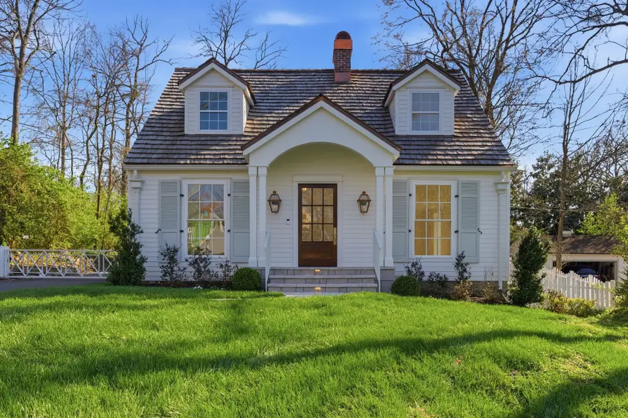 4401 Iroquois Ave, Nashville, TN 37205 - #2