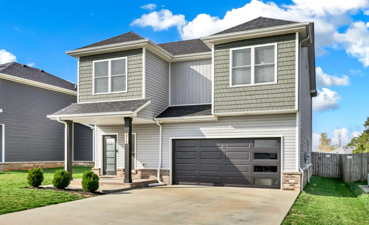 2517 Ashland City Rd, Clarksville, TN 37043 - #1