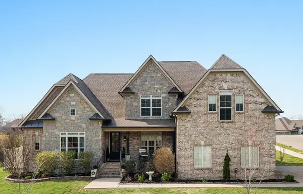 2726 Cherrydale Dr, Lebanon, TN 37087