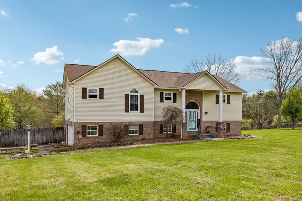 97 Oak Valley Dr, Spring Hill, TN 37174