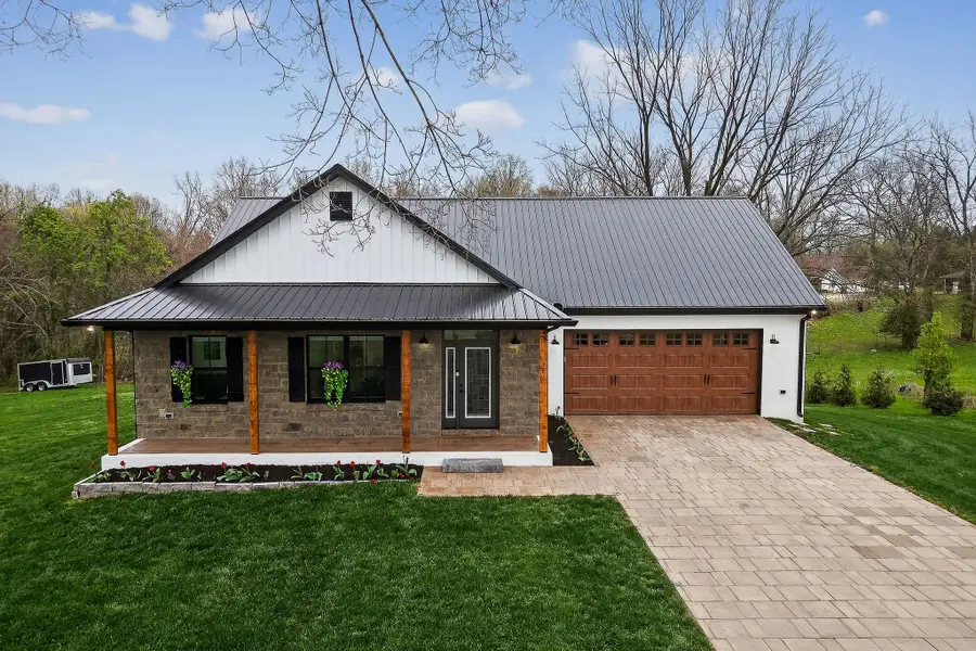 381 Rivercliff Rd, McMinnville, TN 37110 - #2