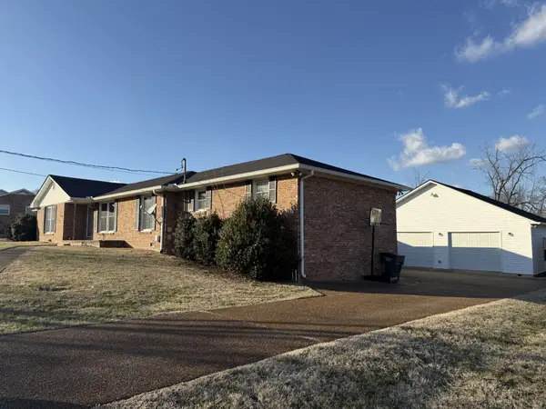 1305 Clearview Dr, Mount Juliet, TN 37122