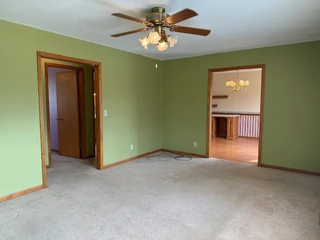 404 Ann St, Paris, TN 38242 - #3