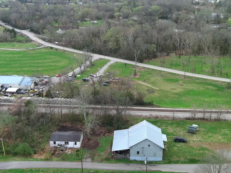 104 Hinkle Hill St E, Bell Buckle, TN 37020 - #3