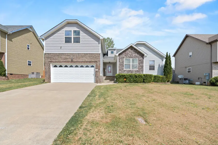1133 Ishee Dr, Clarksville, TN 37042 - #2