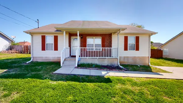 412 Barking Dr, Smyrna, TN 37167