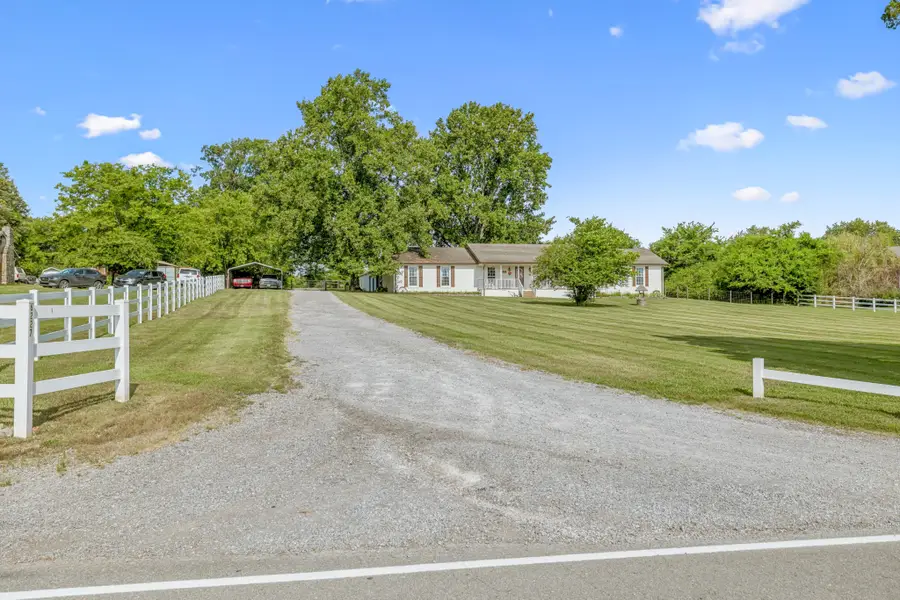 6227 Ladd Rd, Franklin, TN 37067 - #2