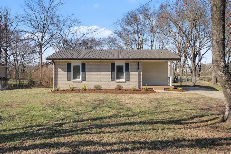 110 Green Meadow Dr, Gallatin, TN 37066 - #2