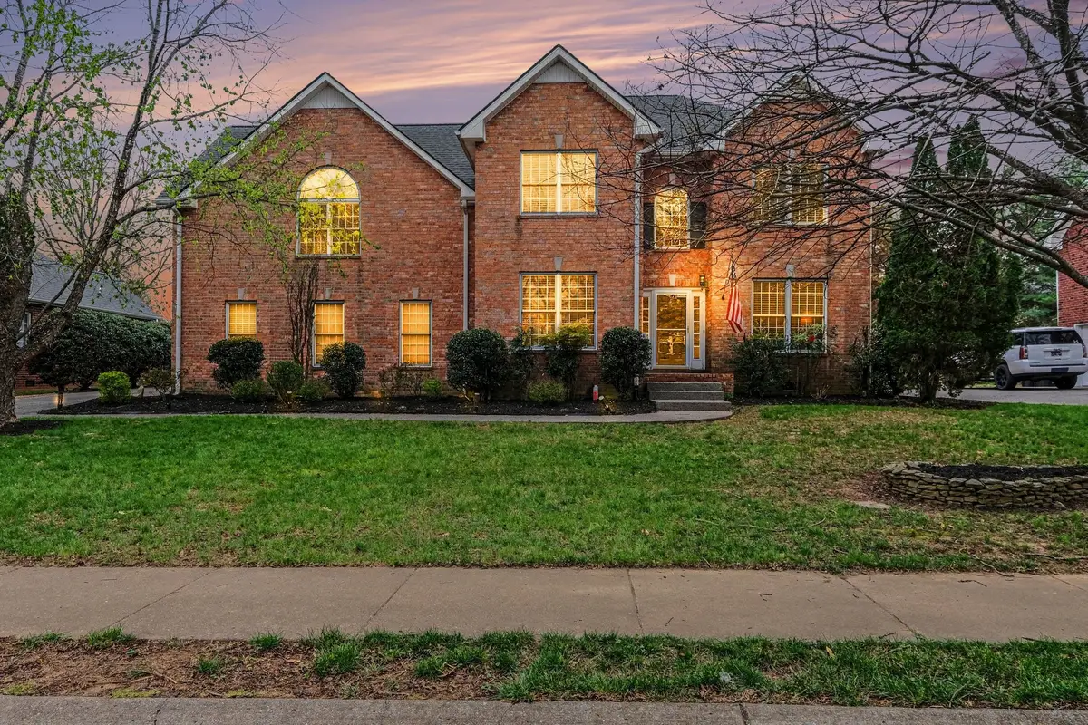 112 Crooked Creek Ln, Hendersonville, TN 37075 - #1