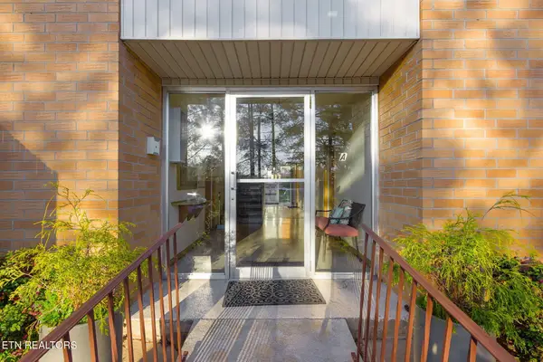 3104 N Broadway St #A-5, Knoxville, TN 37917