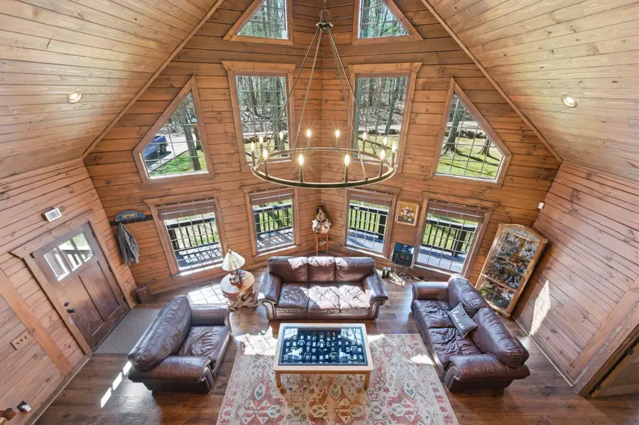 1118 Carrollville Landing Rd, Clifton, TN 38425 - #2