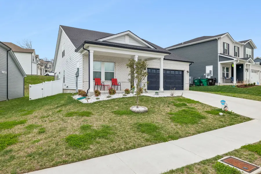 4877 Myra Dr, Hermitage, TN 37076 - #3