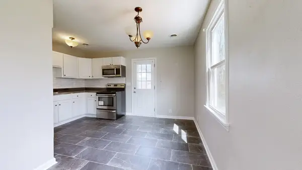 233 Burch Rd, Clarksville, TN 37042