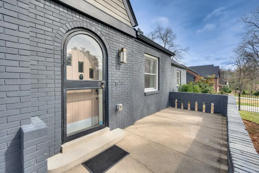 2012 Cedar Ln, Nashville, TN 37212 - #2