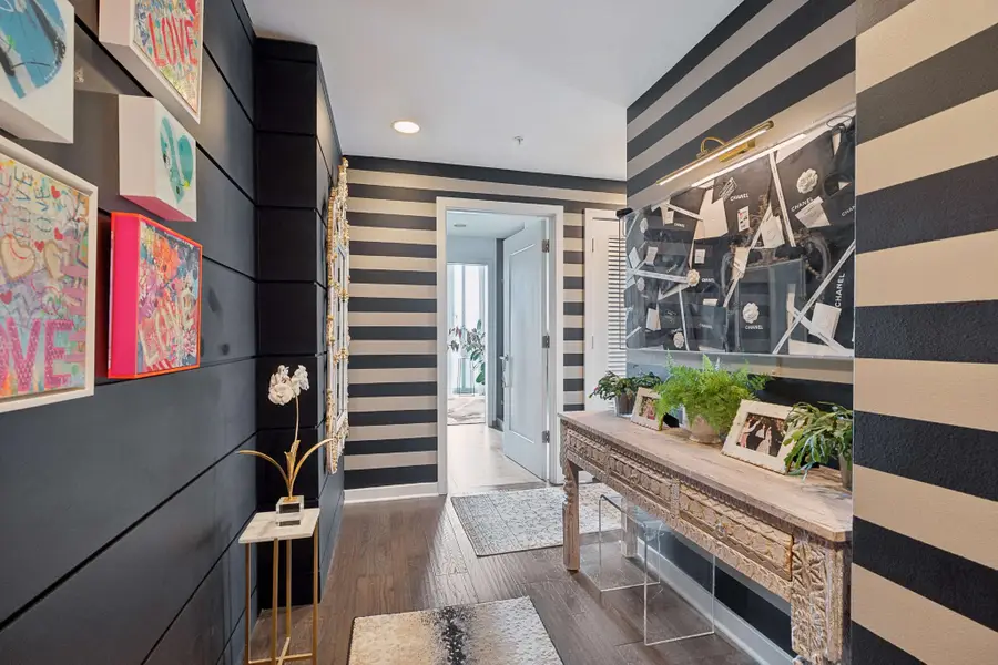 1212 Laurel St #1213, Nashville, TN 37203 - #3