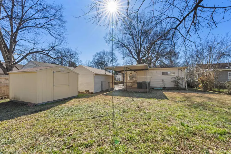 3902 Guernsey Ave, Memphis, TN 38122 - #3