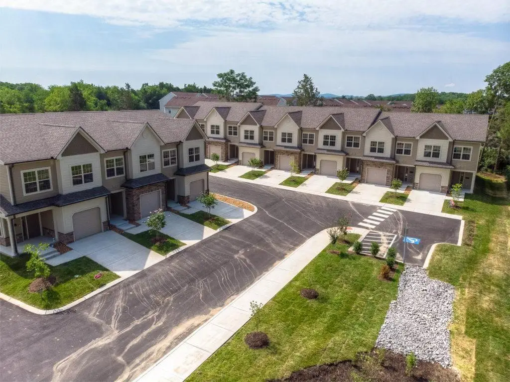 202 Signature Pl, Lebanon, TN 37087 - #1