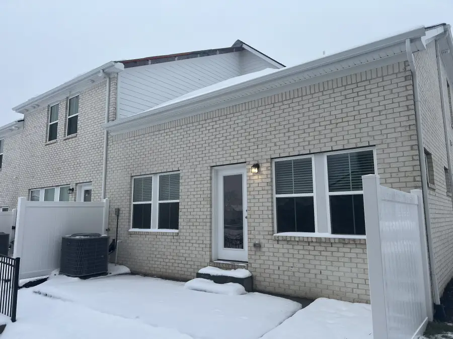 204 Douglas Bend Rd #804, Gallatin, TN 37066 - #3