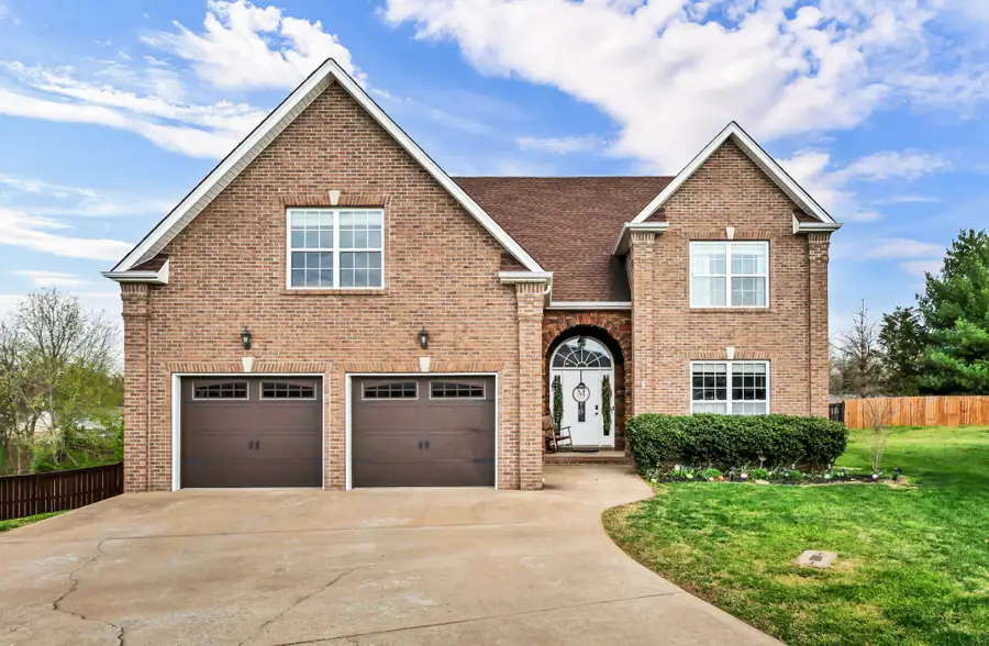 820 Carousel Ct, Clarksville, TN 37043 - #3