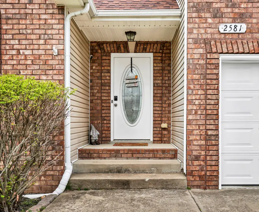 2581 Alex Overlook Way, Clarksville, TN 37043 - #2