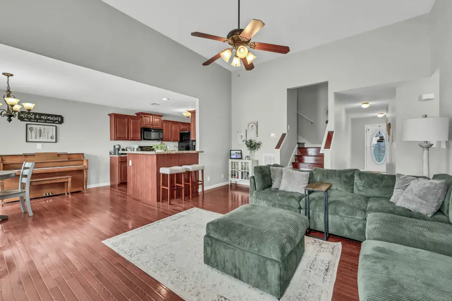 2581 Alex Overlook Way, Clarksville, TN 37043 - #3