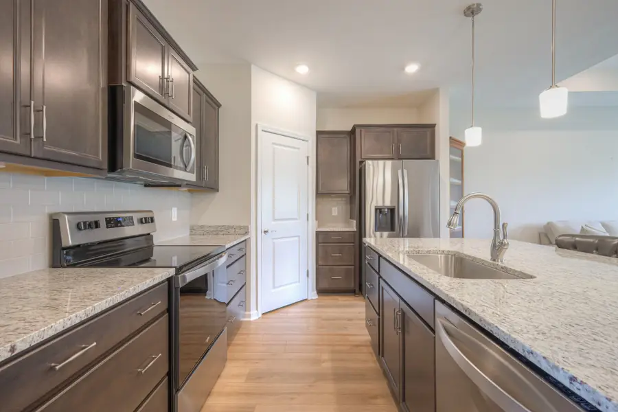 5124 Pace Park Cir, Columbia, TN 38401 - #2