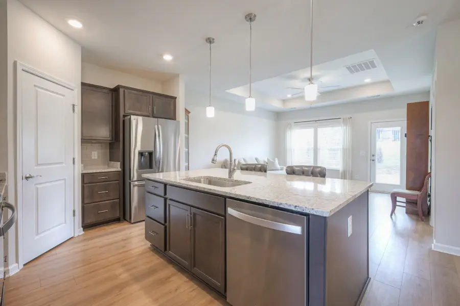 5124 Pace Park Cir, Columbia, TN 38401 - #3