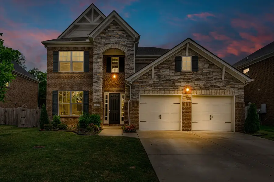 1077 Carlisle Pl, Mount Juliet, TN 37122 - #2