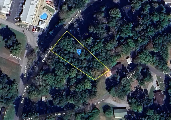 600 Oak Grove Rd, Johnson City, TN 37615