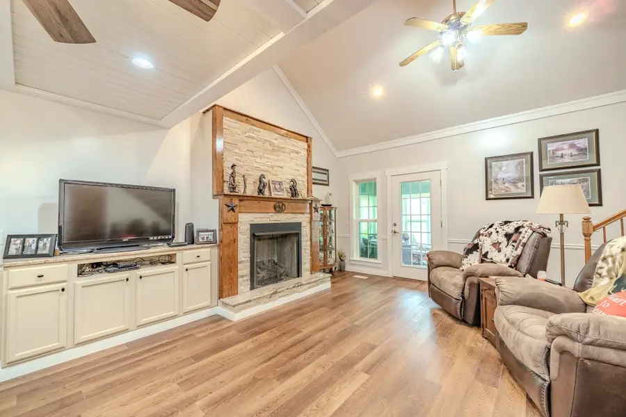 1896 Purdy Beauty Hill Rd, Bethel Springs, TN 38315 - #3