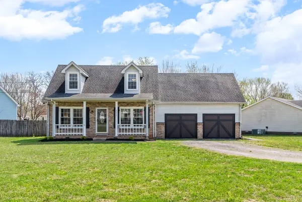 3433 Oak Lawn Dr, Clarksville, TN 37042