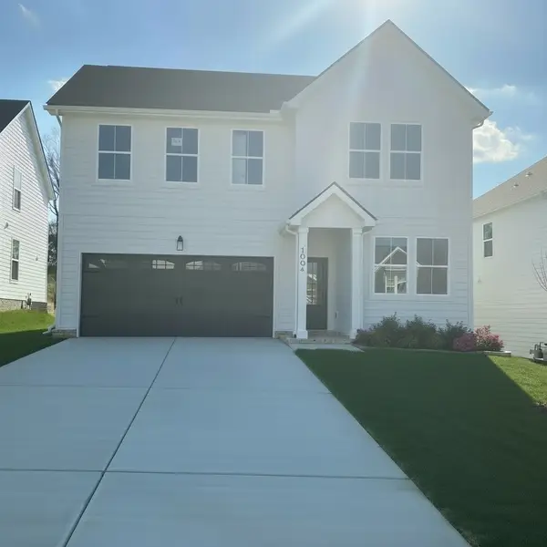 1084 Large Poppy Drive, La Vergne, TN 37086