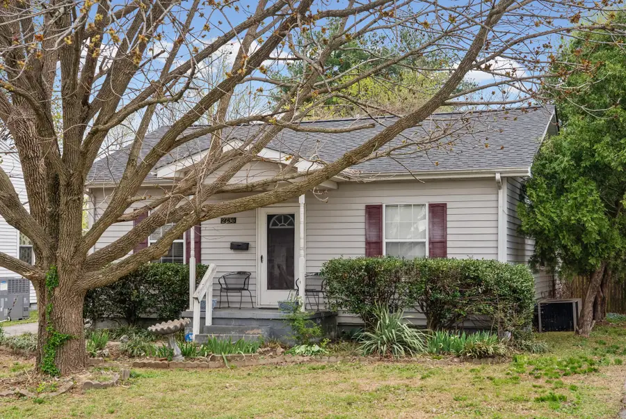 2736 Kenwood Dr, Hopkinsville, KY 42240 - #2