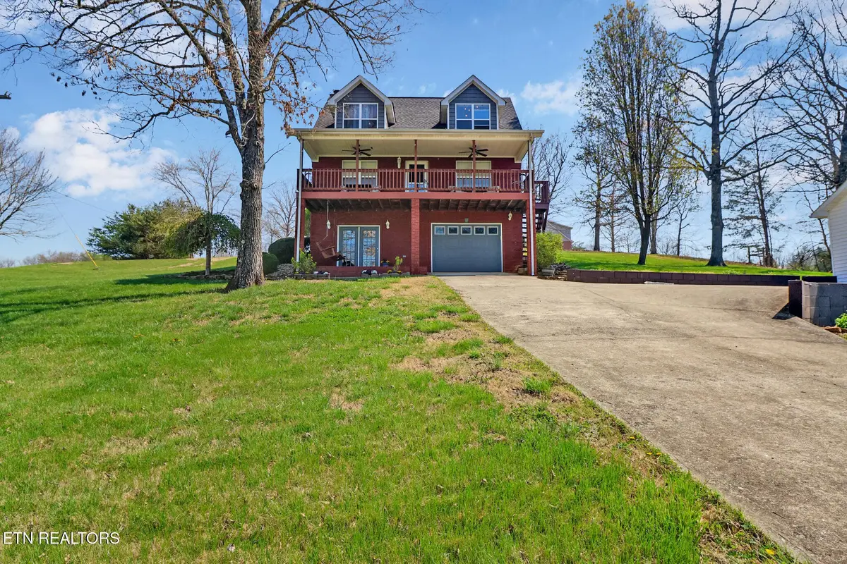 254 Sherwood Forest Rd, Livingston, TN 38570 - #1