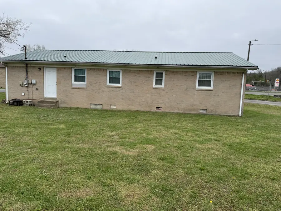 203 N Clydeton Rd N, Waverly, TN 37185 - #3