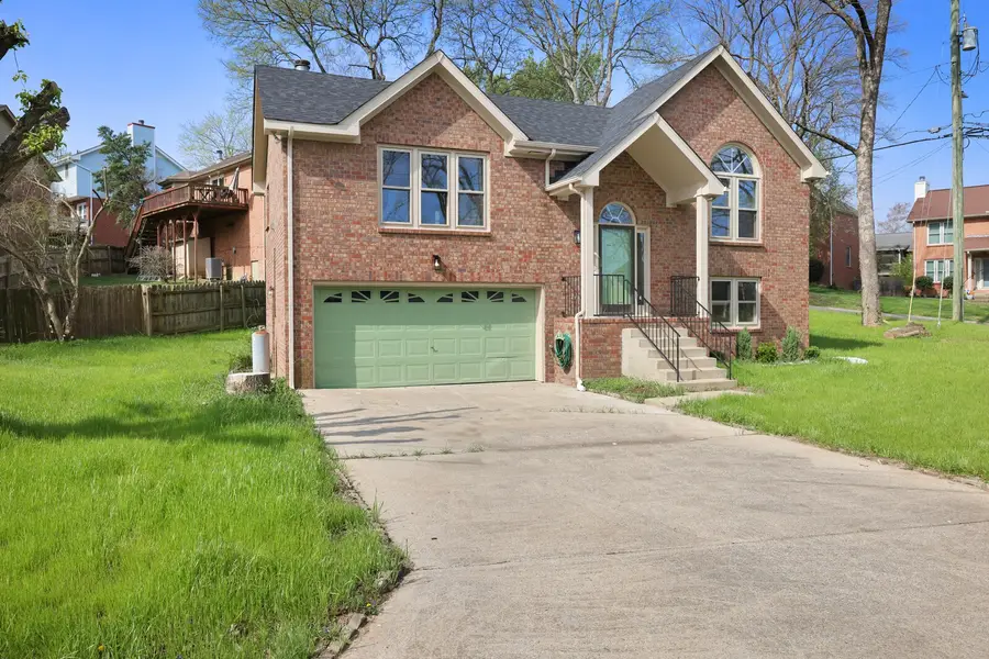 800 Carlisle Ct N, Nashville, TN 37214 - #2