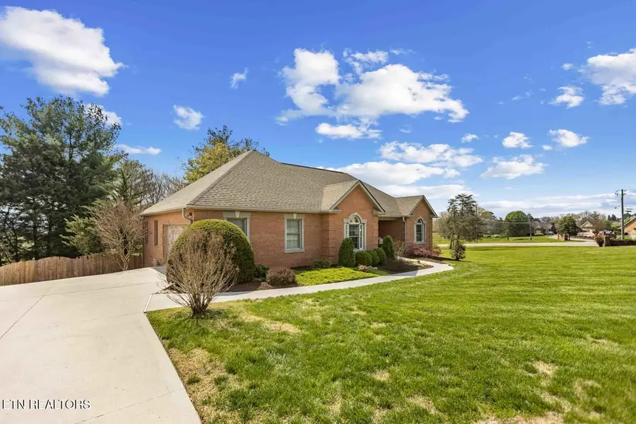 3748 Whitworth Drive, Knoxville, TN 37938 - #2