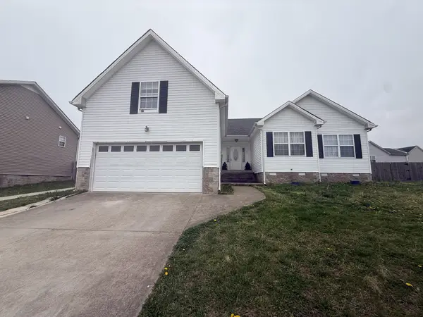 1420 Mutual Dr, Clarksville, TN 37042