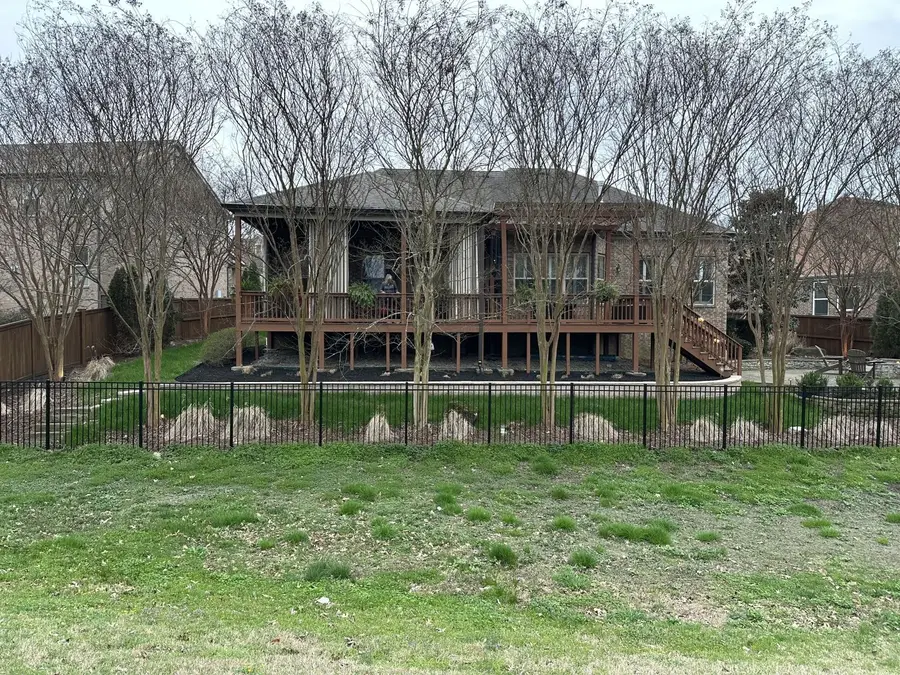 409 Valley Spring Dr, Mount Juliet, TN 37122 - #3